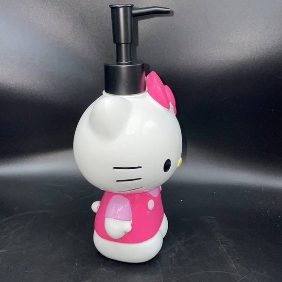 Hello Kitty Soap dispenser - Picture 2 of 5